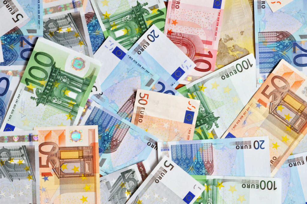 Euros Money