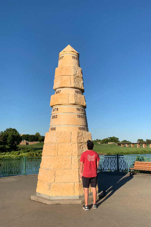 Red River Memorial North Dakota-Kids Are A Trip